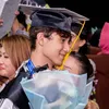 Potret Rossa dan Yoyo Padi di wisuda anak