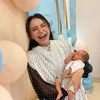 rossa momong anak seleb