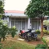 rumah dude harlino, rumah seleb, rumah masa kecil seleb
