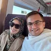 Sahrul Gunawan umrah bareng istri dan mertua
