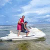  Selebriti Pria yang Dekat Banget Sama Anak Sambungnya