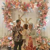 Selebriti di Lamaran Kiky Saputri