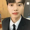 Potret Selfie Close Up Song Kang