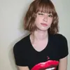 Visual Chaewon LE SSERAFIM dengan Gaya Rambut Bob