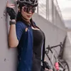Tante Ernie Pemersatu Bangsa Bersepeda