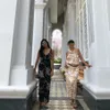 Tata Cahyani dan putri bungsunya