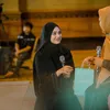 Syifa Hadju Tampil Berhijab