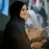 Syifa Hadju Tampil Berhijab