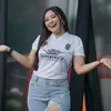 Yeyen Vivia Pedangdut Asal Kediri