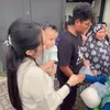 Via Vallen Bagi Hampers dan Sahur Tetangga Desa