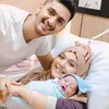 Vebby Palwinta melahirkan