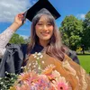 Amanda Caesa Wisuda Lulus Kuliah Inggris Anak Parto