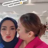Zaskia Gotik Wisuda Anak Sambung Imel Putri