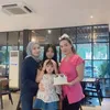 Zaskia Gotik Anak Sambung Ultah imel putri akur