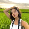 Selebriti cantik dengan kulit tanned