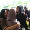 Tangis Bunga Citra Lestari di Pemakaman Ashraf Sinclair