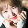 Idol Cewek Kedipkan Mata