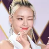 Idol Cewek Kedipkan Mata