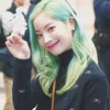 Idol Cantik Rambut Mint