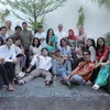 Momen Lebaran Iis Dahlia dan keluarga.