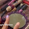 Luna Maya dandan pakai makeup Ayu Dewi