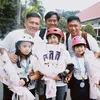 Gading Marten Nemenin Gempi Ikut Lomba Sepatu Roda di Bandung