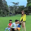 Aditya Suryo Bareng Istri dan 3 Anaknya