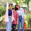 Agatha Suci dan kedua anaknya