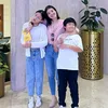 Agatha Suci dan kedua anaknya