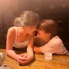 Agatha Suci dan kedua anaknya
