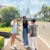 Agatha Suci dan kedua anaknya