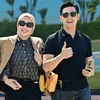 Angga Wijaya Istri Liburan Helikopter