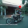 Aurel - Atta Boncengan Naik Motor