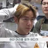 Baekhyun EXO bleaching rambut di salon