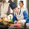 Potret cantik Yoona jadi koki istana di drama korea 