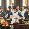 Potret cantik Yoona jadi koki istana di drama korea 