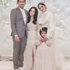 Potret anak Ririn Ekawati yang mirip anak Korea.