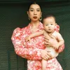 pemotretan Jennifer Bachdim dan baby Kiyoji