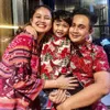 Kebersamaaan Denny Darko dan Anak