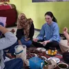 Arumi Bachsin Sederhana Emak Emak
