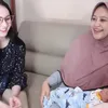 Arumi Bachsin Sederhana Emak Emak