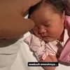 Lesti dan Rizky Billar Gendong Anak Putra Siregar
