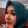 Potret Lucinta Luna saat berhijab.