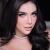 Millen Cyrus Stunning Saat Kondangan