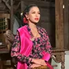Nikita Mirzani pakai kebaya