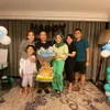 ulang tahun Ayah Rozak Ayu Ting Ting
