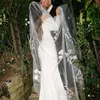 Potret pernikahan Alana Hadid dan Ross Williams