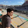 Potret fokus S.Coups SEVENTEEN menikmati F1 US Grand Prix 2025
