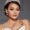 seleb Tanah Air cantik pakai mahkota