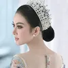 seleb Tanah Air cantik pakai mahkota